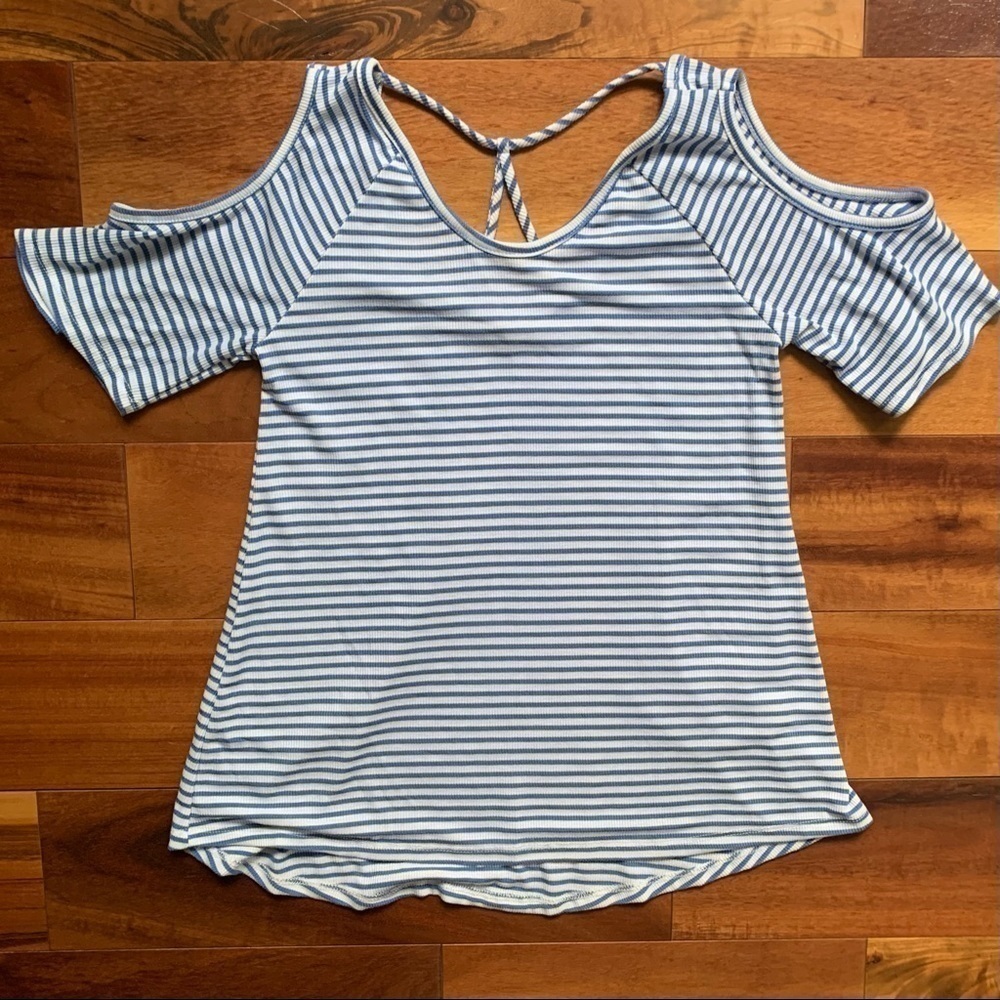 Must Have Top